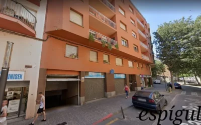 Garaje de dos plazas en C/Pare Coll, en Girona