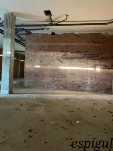 Local comercial a pie de calle, zona Mediodía, ¡cerca de la nueva clínica Girona!