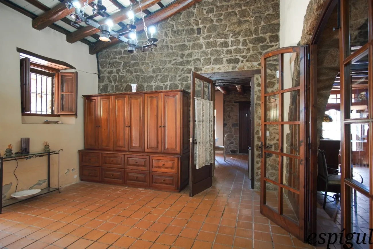 Rustic property from the 9th century for sale in LLagostera, Girona.