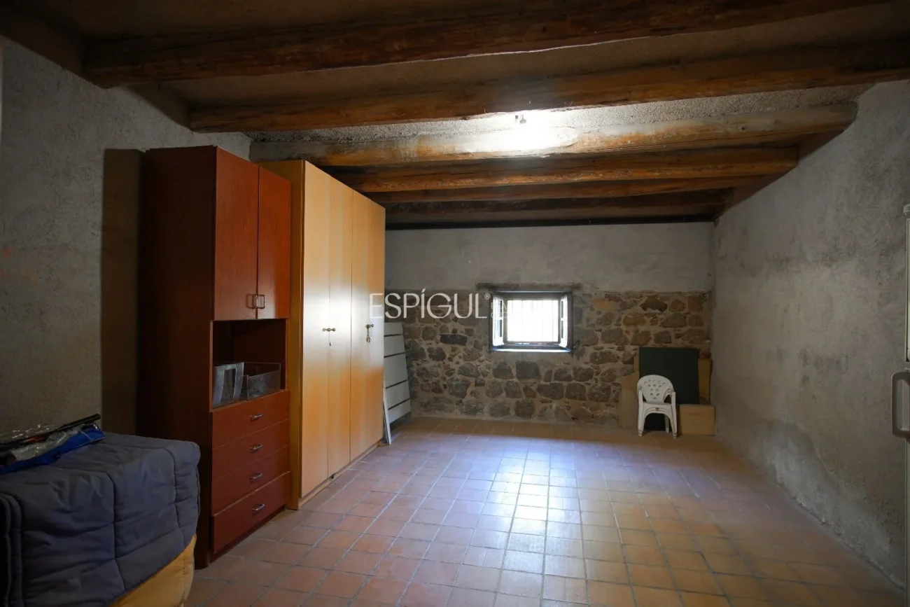 Finca rustique du IXe siècle à vendre à Llagostera, Gérone.