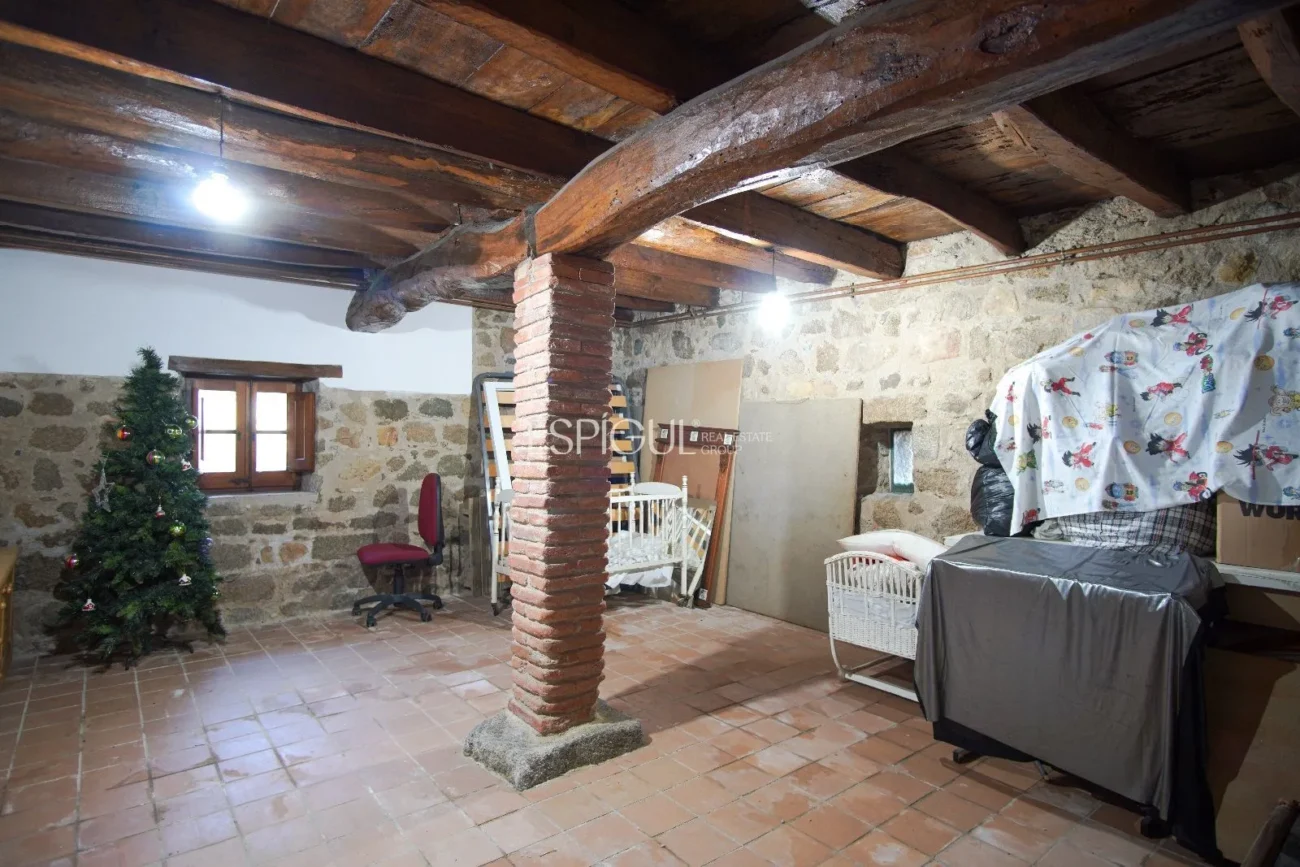 Finca rustique du IXe siècle à vendre à Llagostera, Gérone.