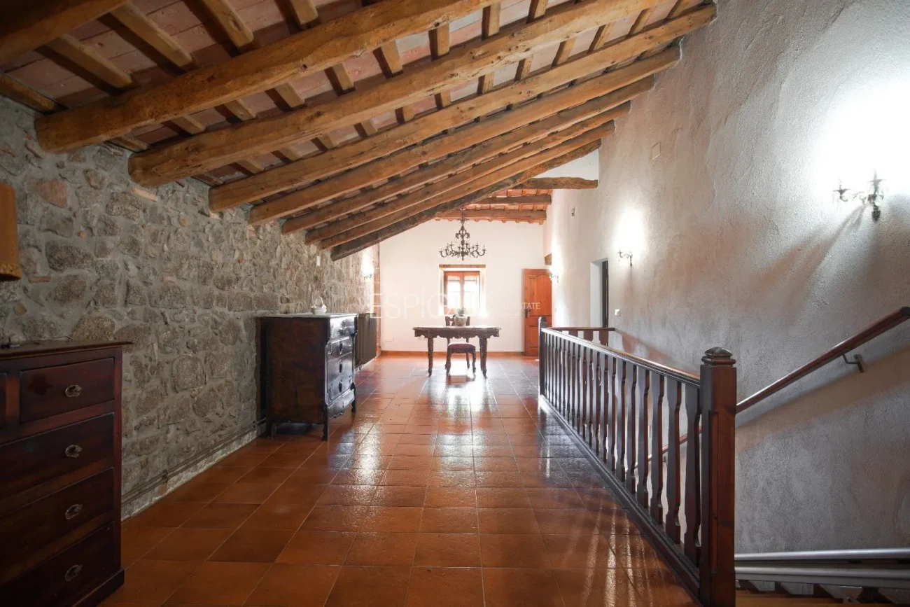 Finca rustique du IXe siècle à vendre à Llagostera, Gérone.