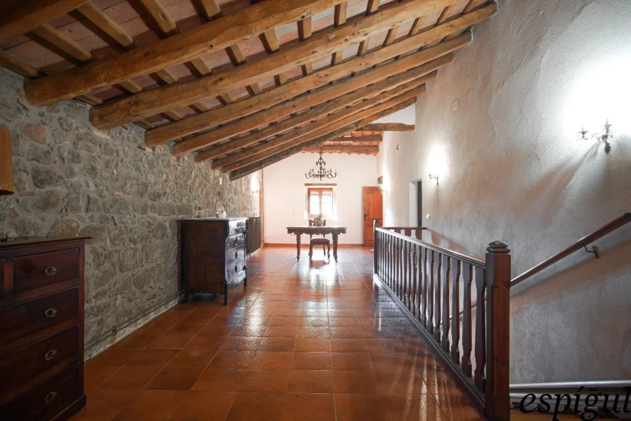 Rustic property from the 9th century for sale in LLagostera, Girona.