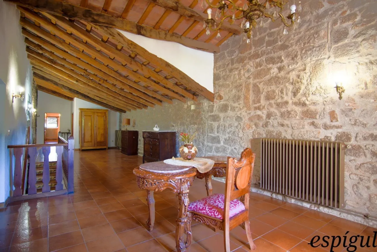 Rustic property from the 9th century for sale in LLagostera, Girona.