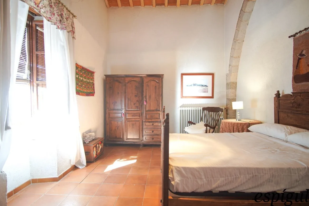Rustic property from the 9th century for sale in LLagostera, Girona.