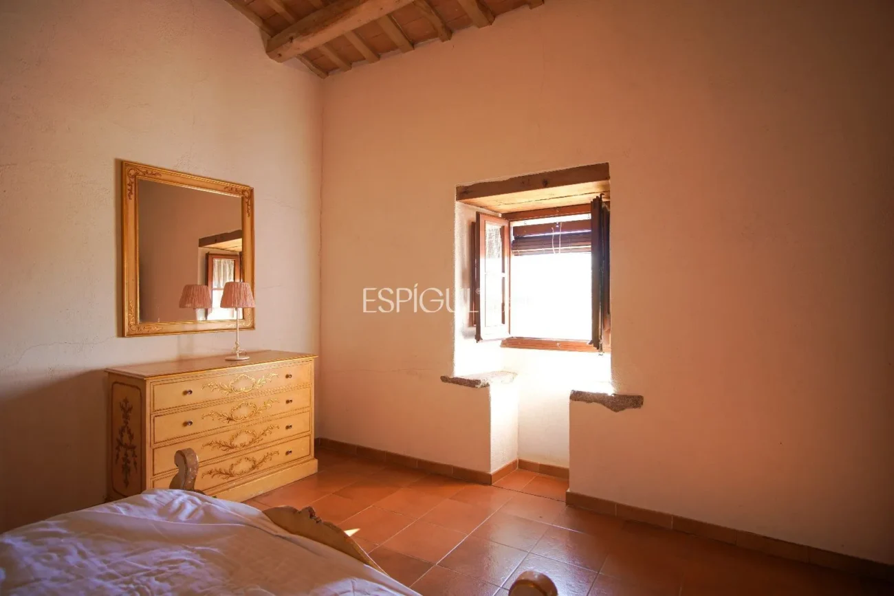 Finca rustique du IXe siècle à vendre à Llagostera, Gérone.