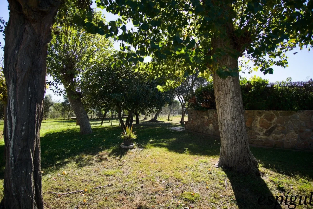 Rustic property from the 9th century for sale in LLagostera, Girona.