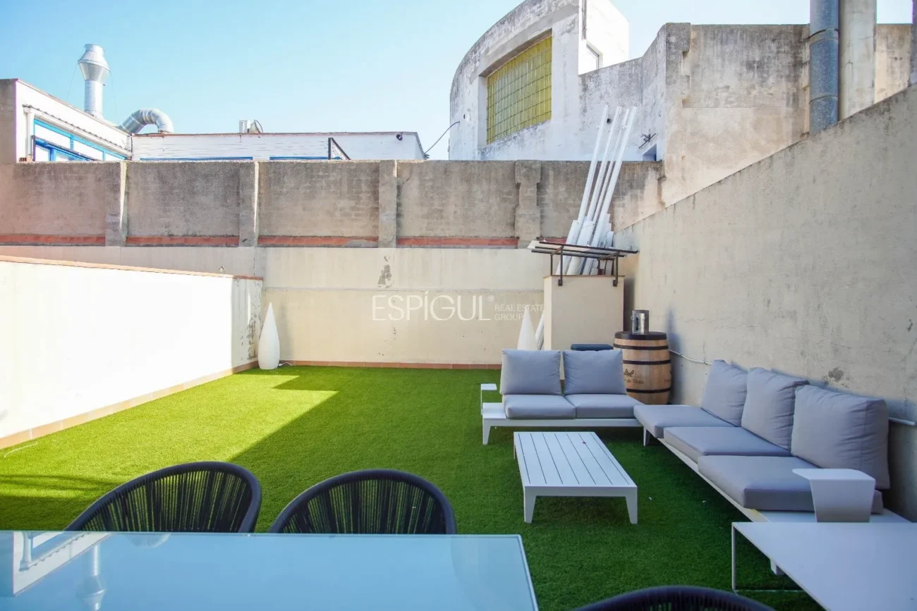 Продается триплекс в центре Плайя-де-Аро