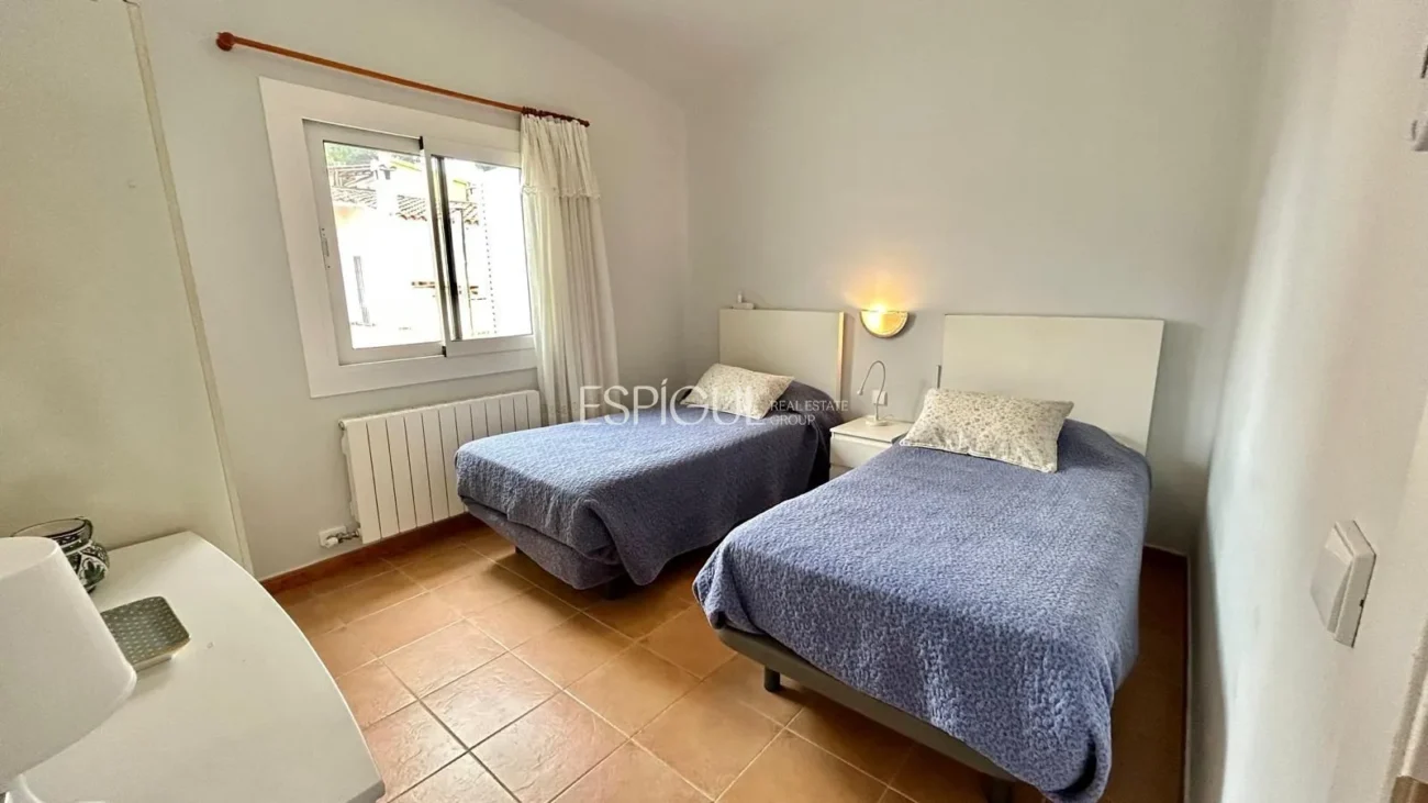 6-Bedroom House for Sale in the Els Pins Urbanization with Sea Views