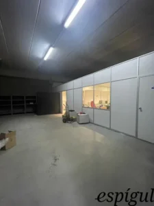 Fantastic commercial premises in the Montfullà estate (Mirona) of 480 m2