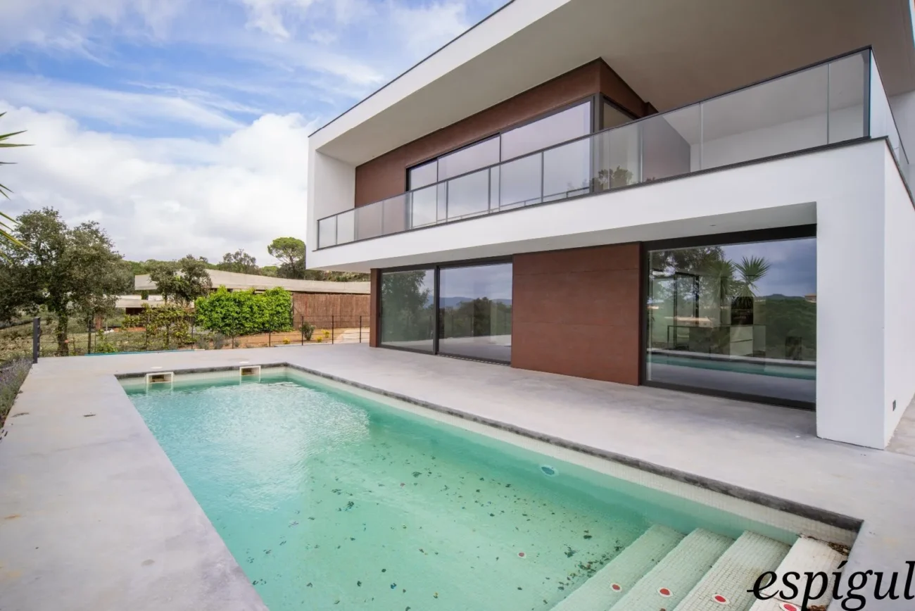 Exclusive villa in Golf Masnou