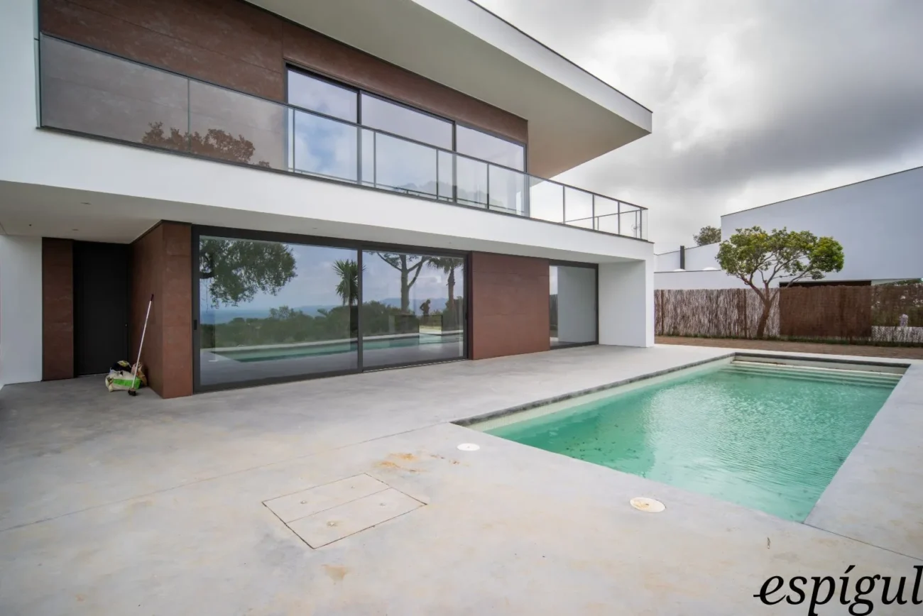 Exclusive villa in Golf Masnou