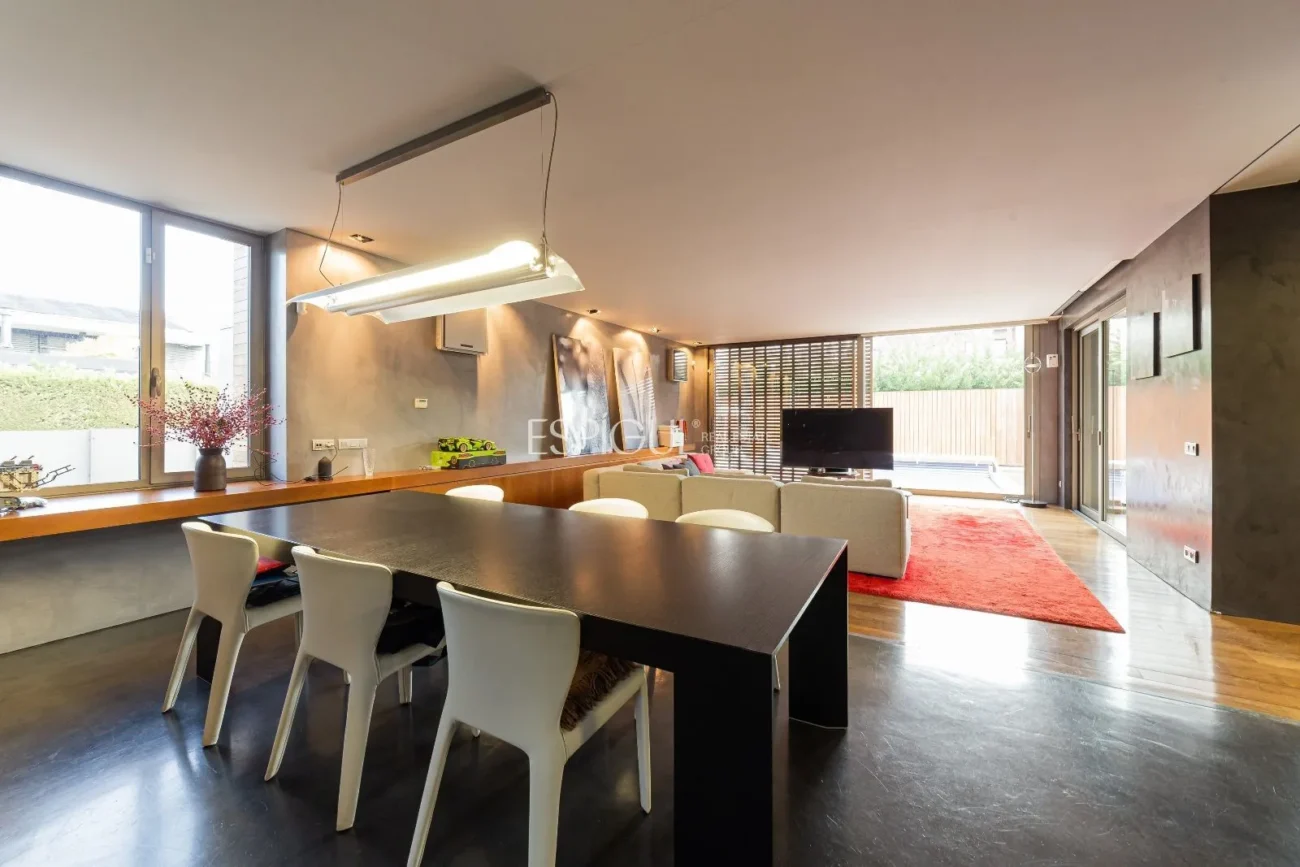 Unifamiliar de diseño en zona Arxiu