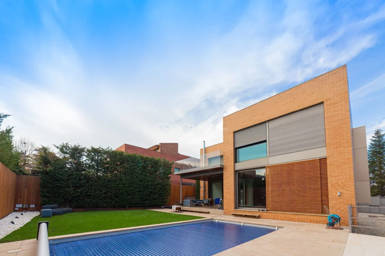 Unifamiliar de diseño en zona Arxiu