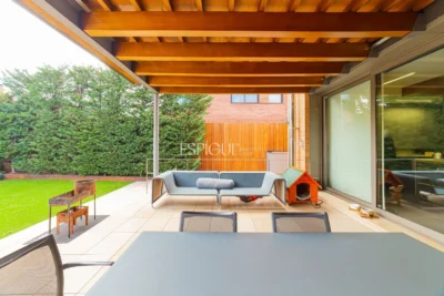 Unifamiliar de diseño en zona Arxiu