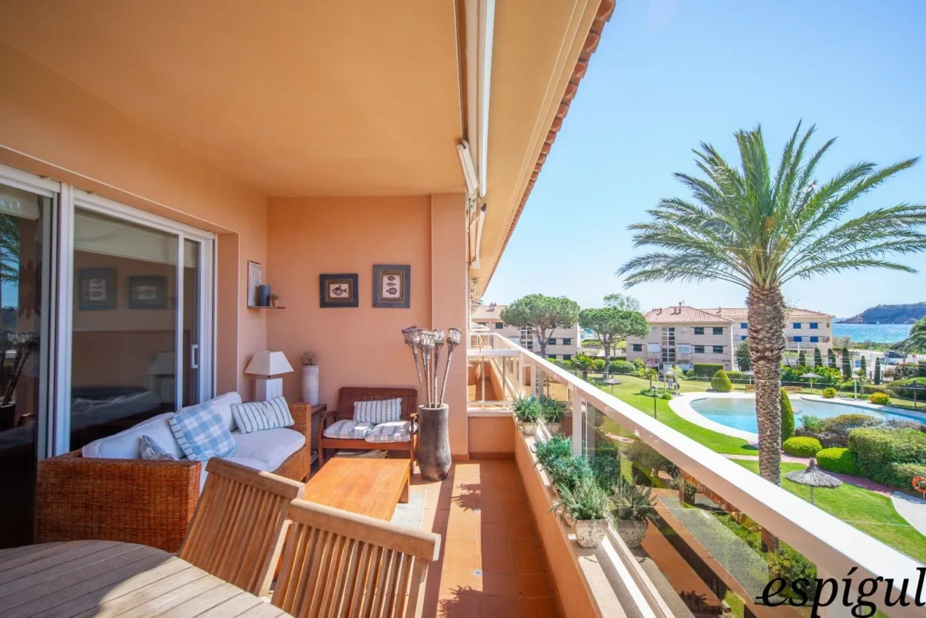 Dúplex amb piscina vista al mar S’Agaró