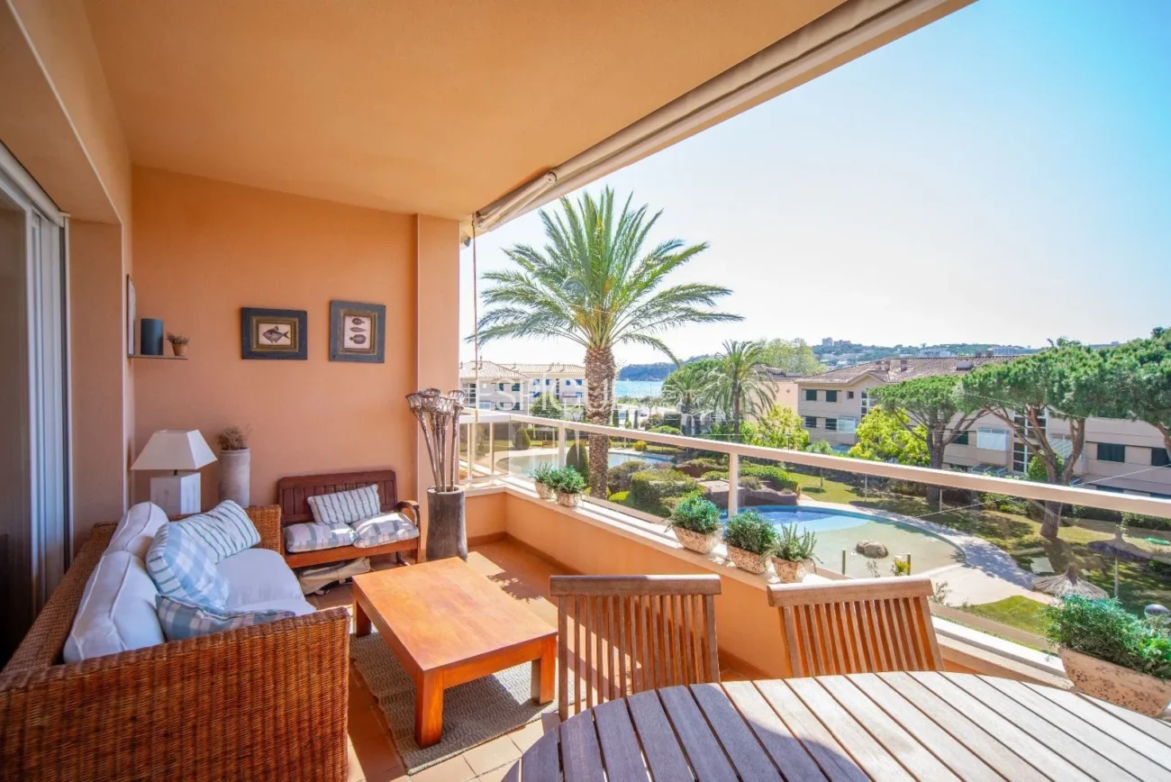 Dúplex con piscina vista al mar S’Agaró
