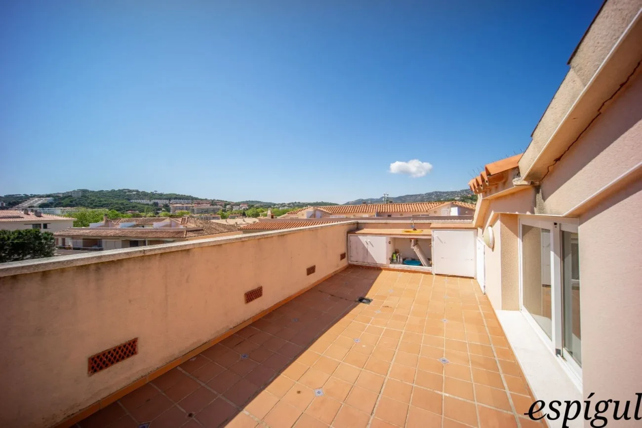 Dúplex amb piscina vista al mar S’Agaró