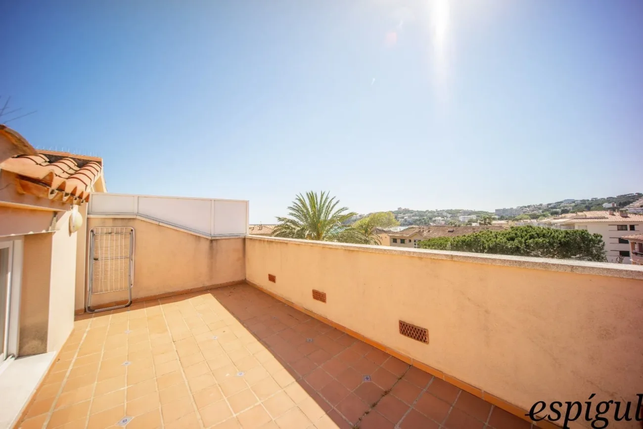 Dúplex amb piscina vista al mar S’Agaró