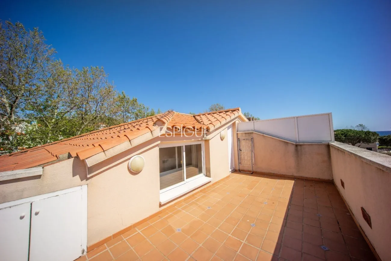 Dúplex con piscina vista al mar S’Agaró