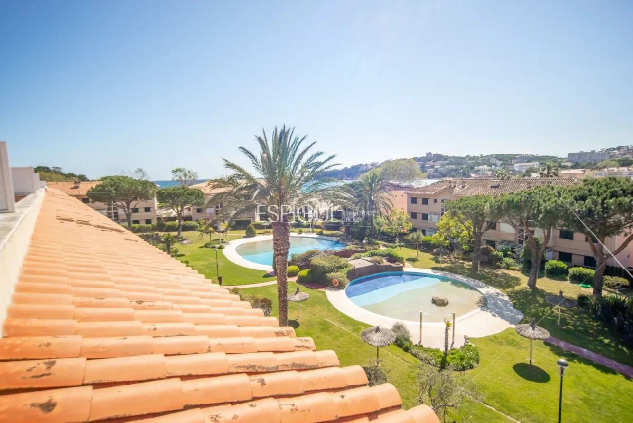 Dúplex con piscina vista al mar S’Agaró