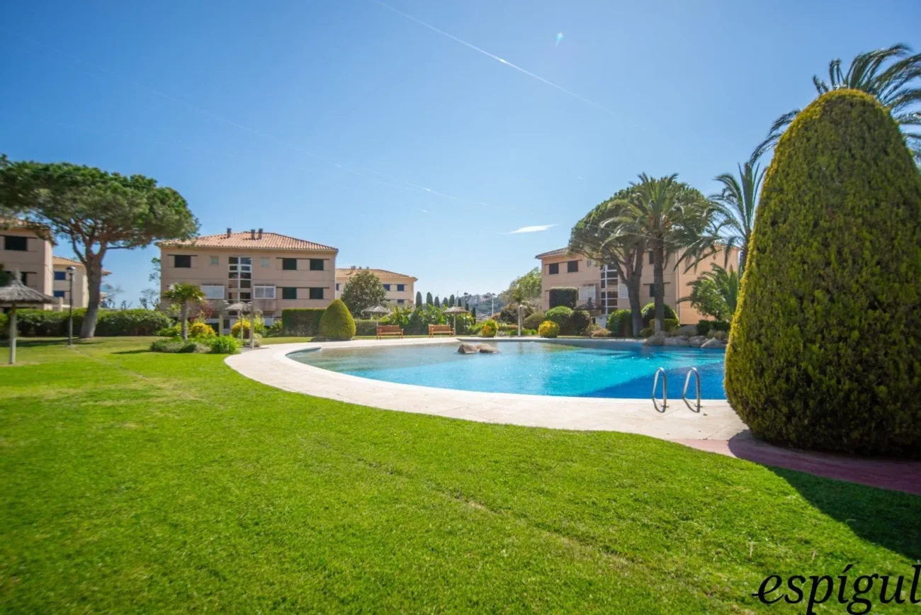 Dúplex amb piscina vista al mar S’Agaró