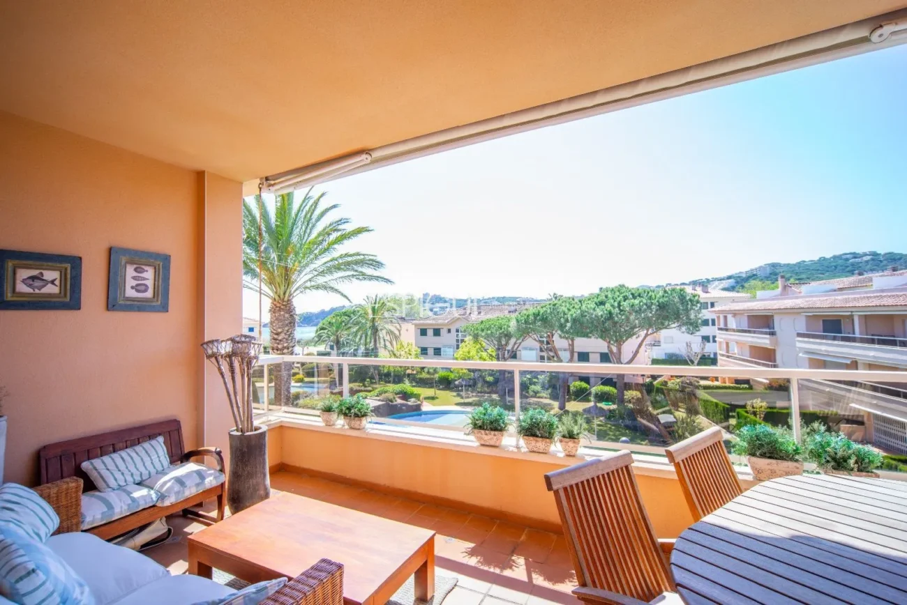 Dúplex con piscina vista al mar S’Agaró