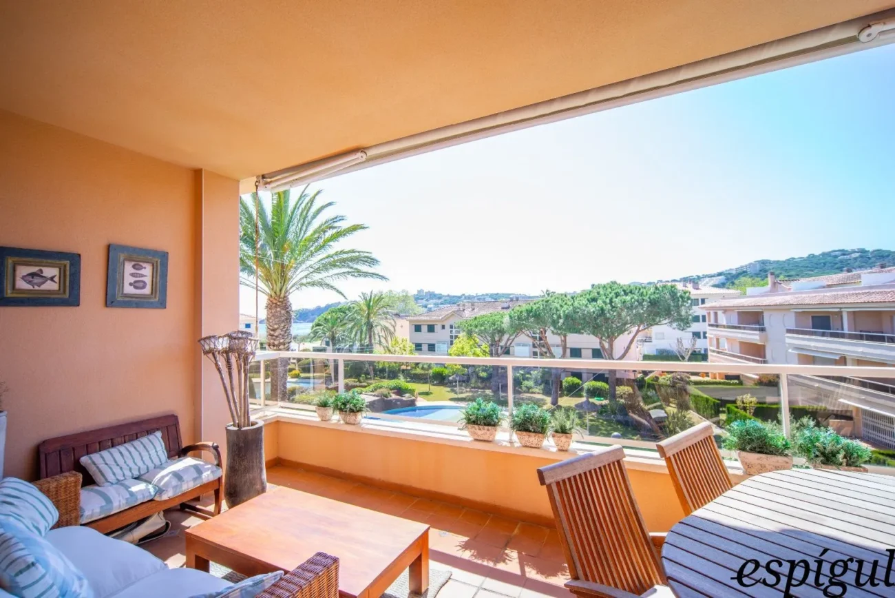 Dúplex amb piscina vista al mar S’Agaró