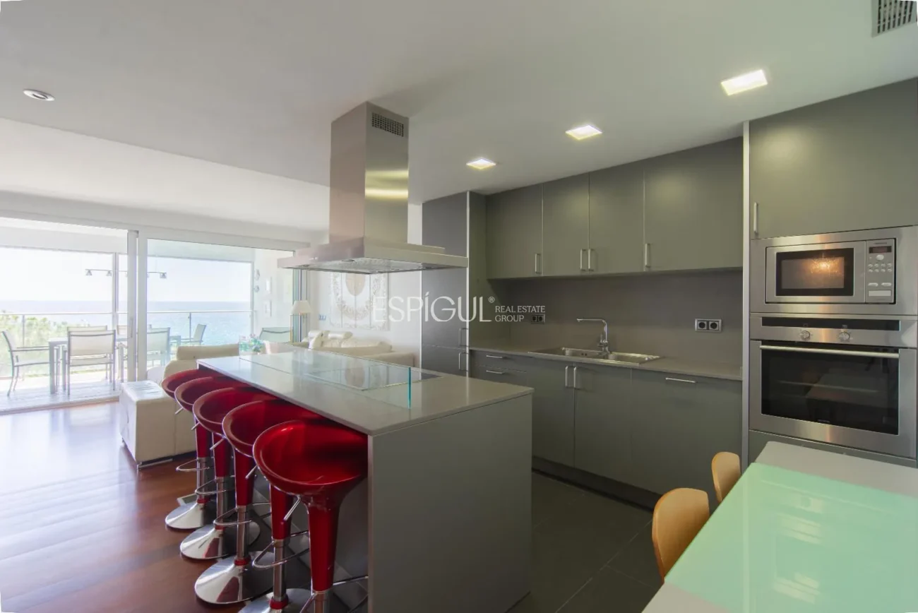 Dúplex de lujo en Primera Línea de Playa en Platja d’Aro