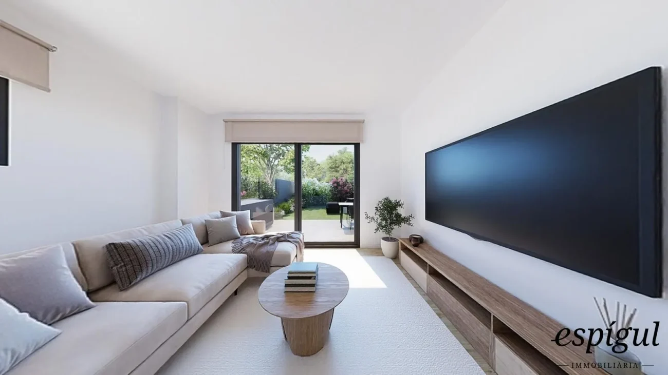 Estrena baix de dos habitacions i terrassa a Domeny – Girona