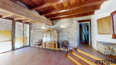 Totally refurbished farmhouse with charm