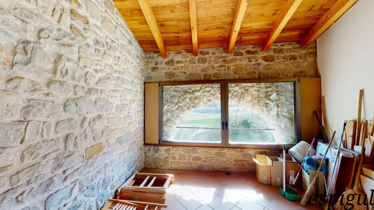 Totally refurbished farmhouse with charm
