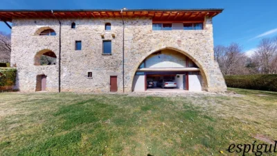 Totally refurbished farmhouse with charm