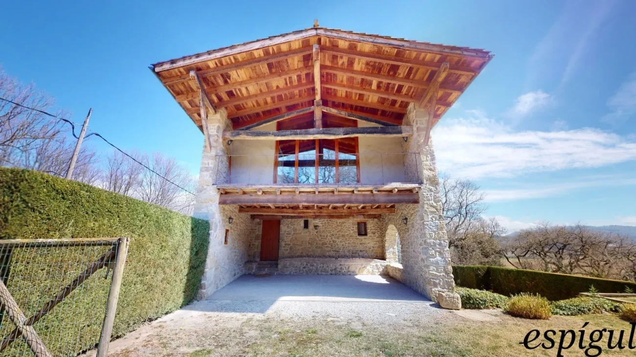 Totally refurbished farmhouse with charm