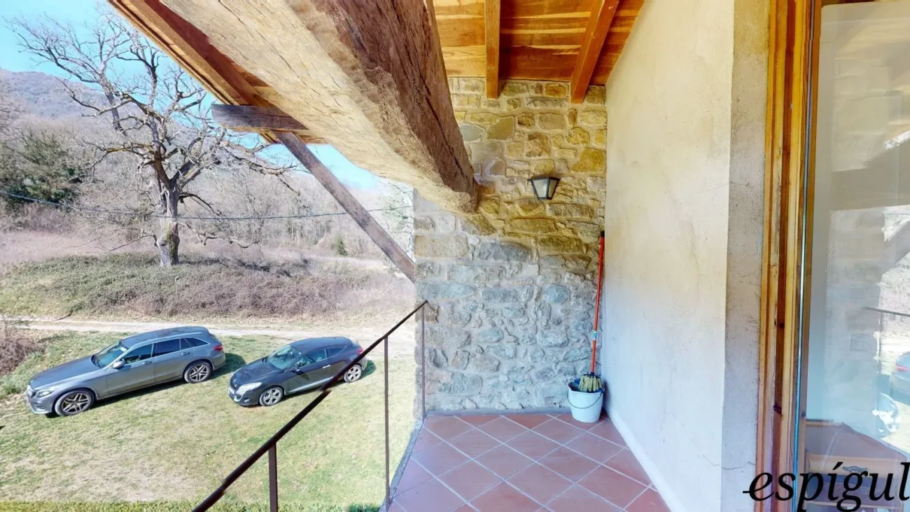 Totally refurbished farmhouse with charm