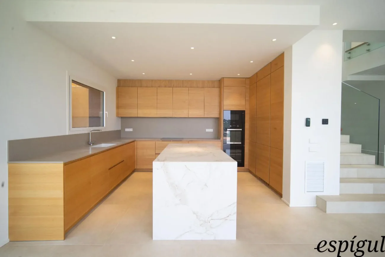Luxury Villas with Sea Views in Begur