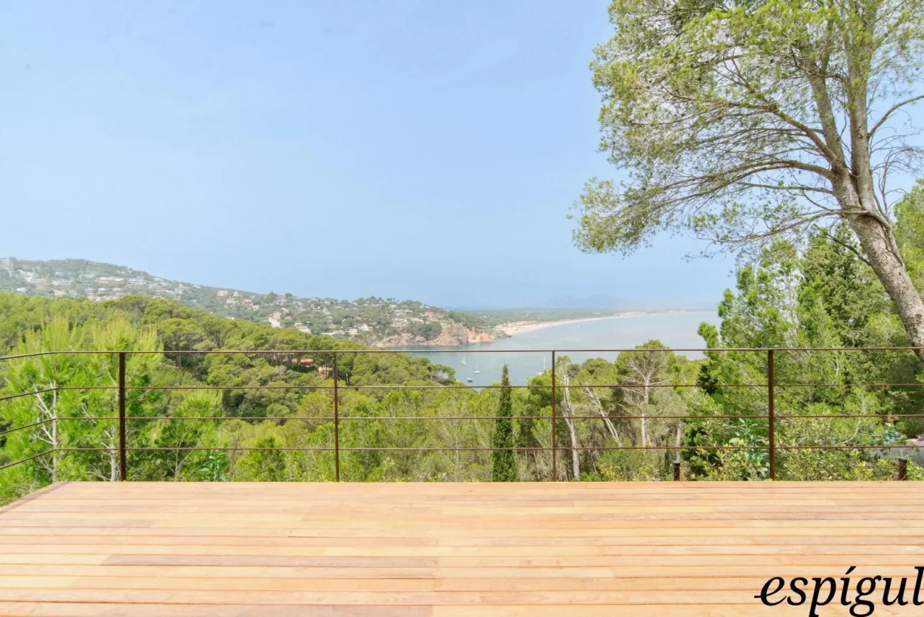 Luxury Villas with Sea Views in Begur