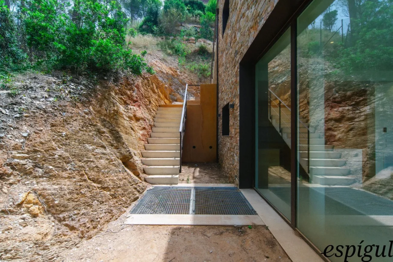 Luxury Villas with Sea Views in Begur
