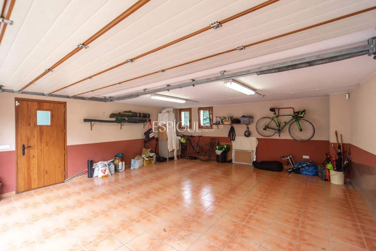 Дом в деревне в Палол-де-Ревардит