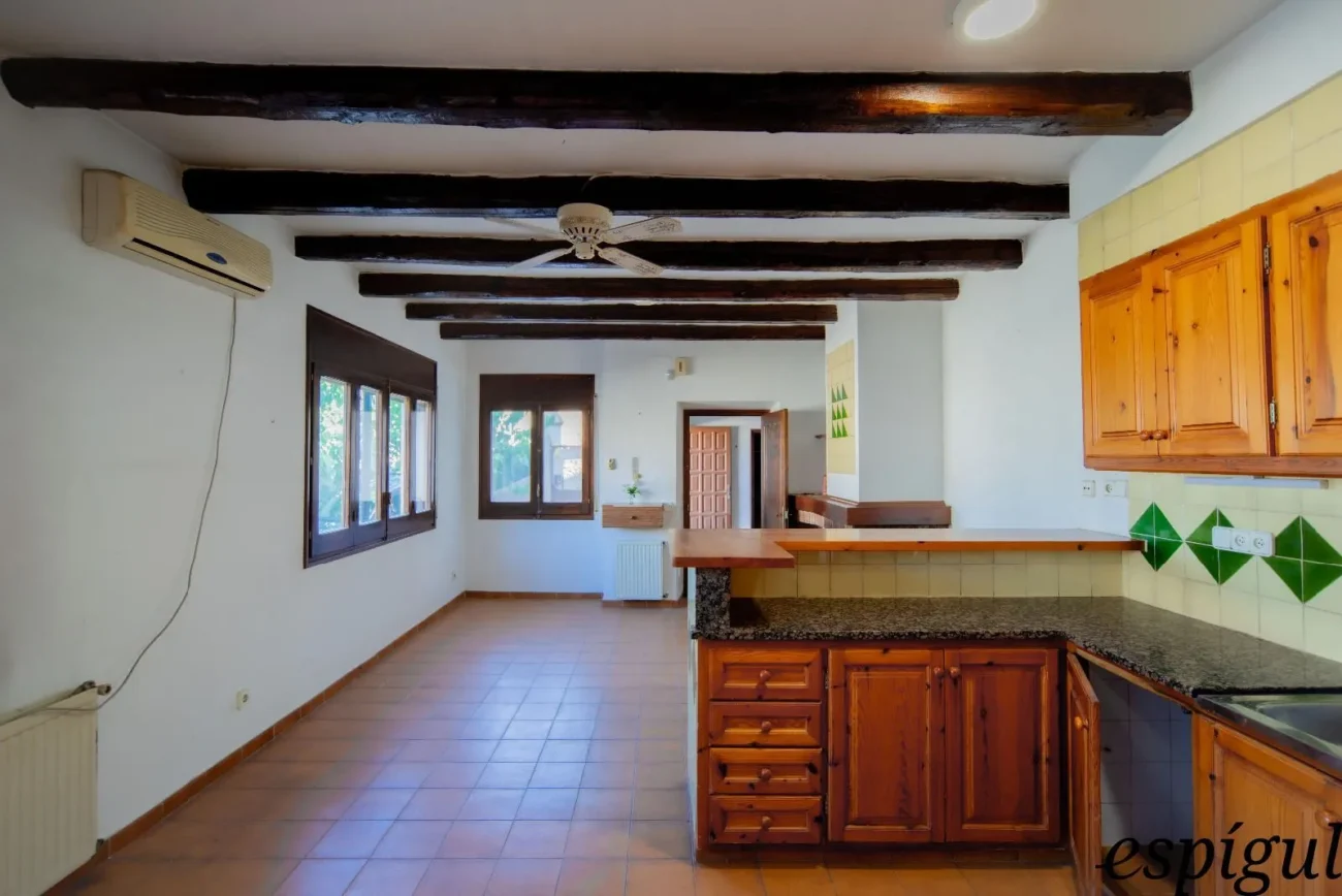 Maison rustique à Jafre
