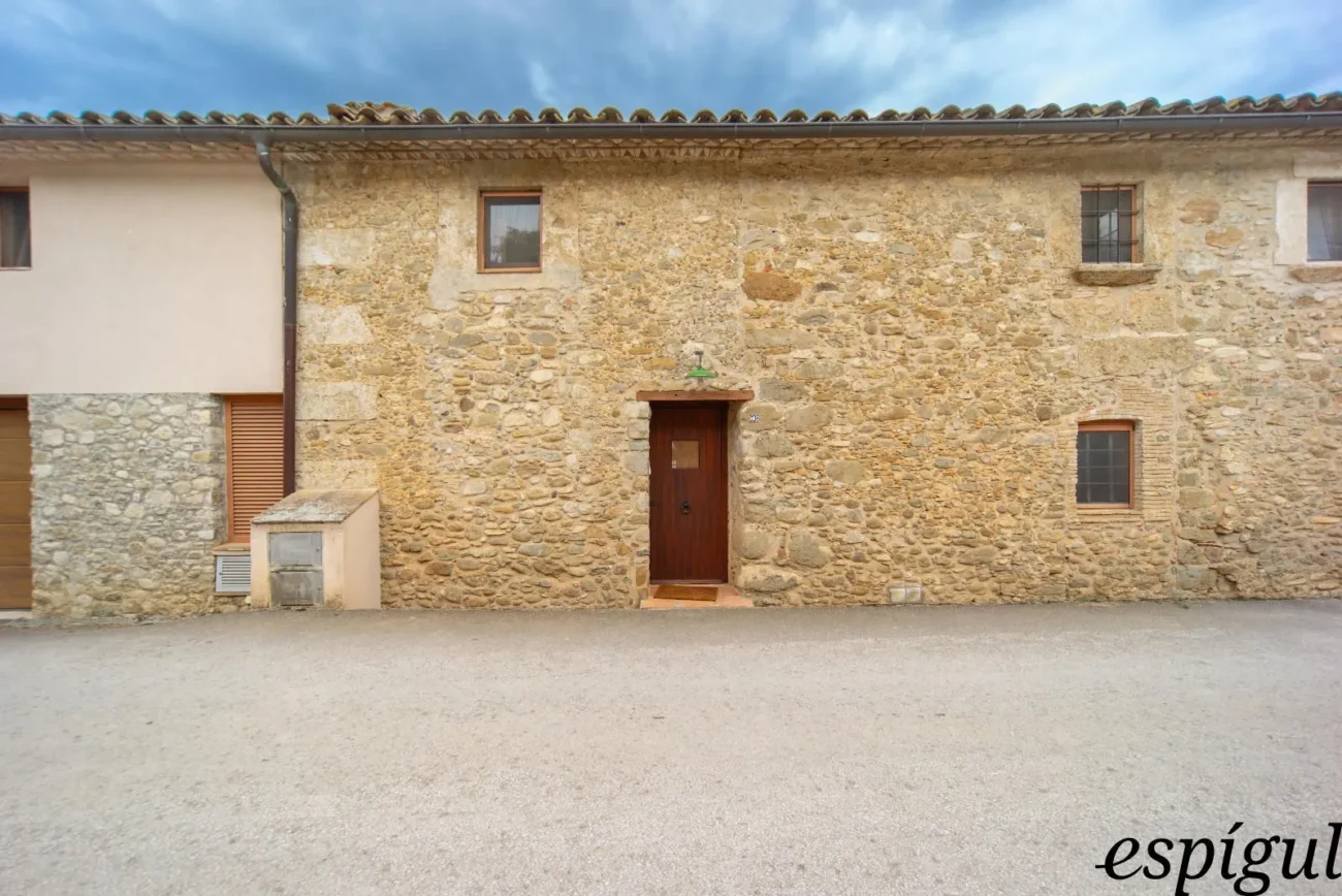 Casa de pueblo en Palol de Revardit