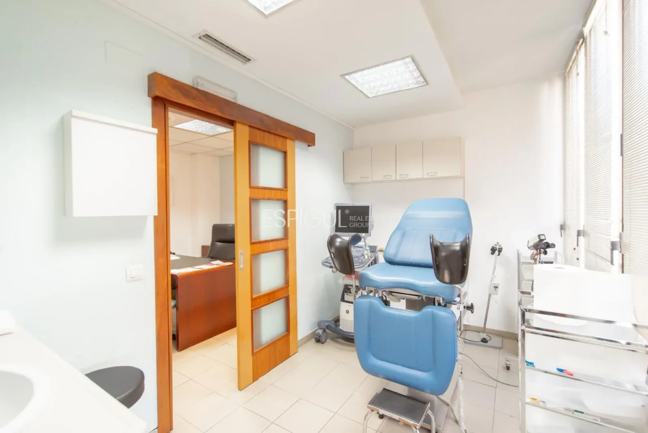 Ático para reformar en Girona