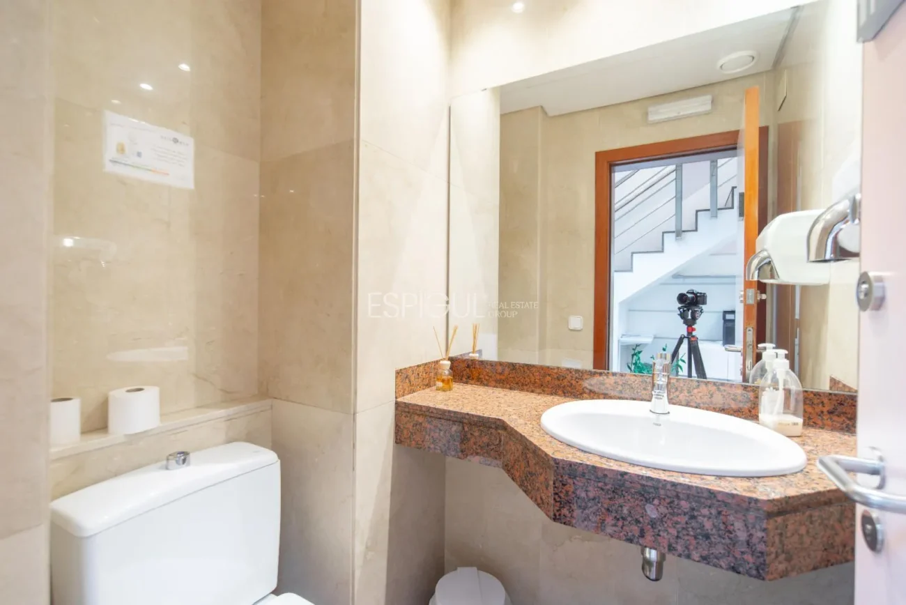 Ático para reformar en Girona