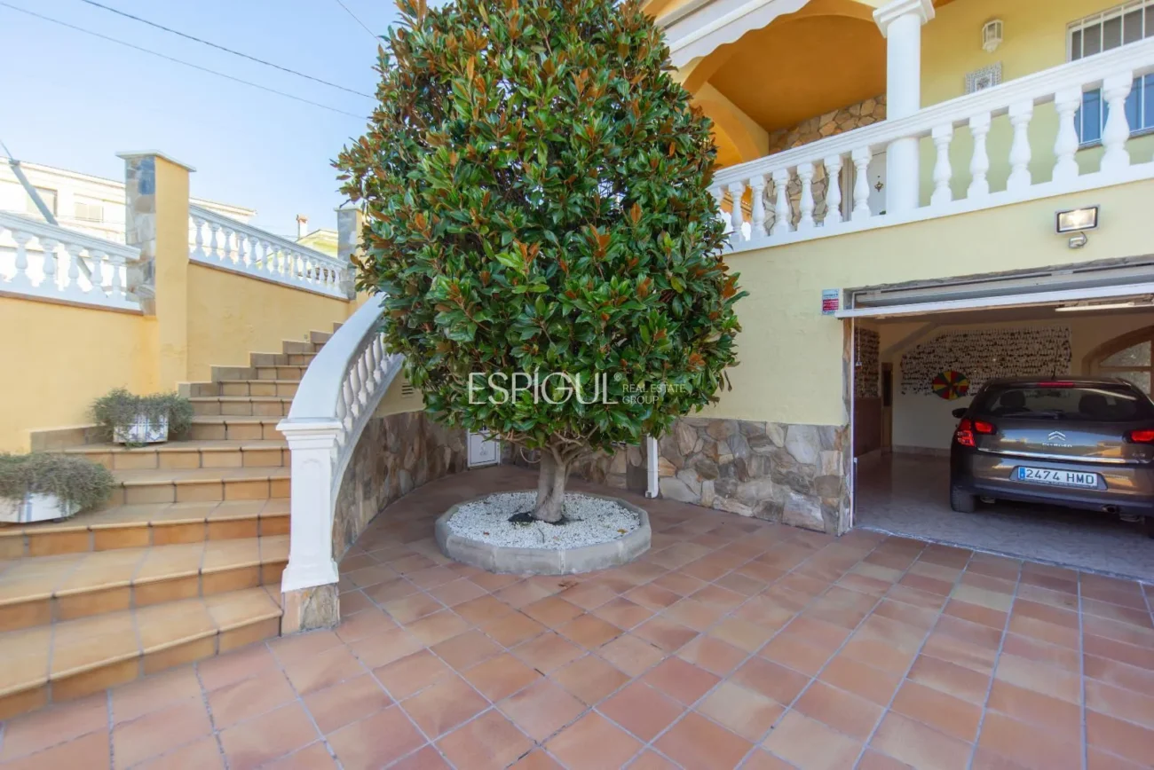 Freistehendes Haus in Maçanet de la Selva