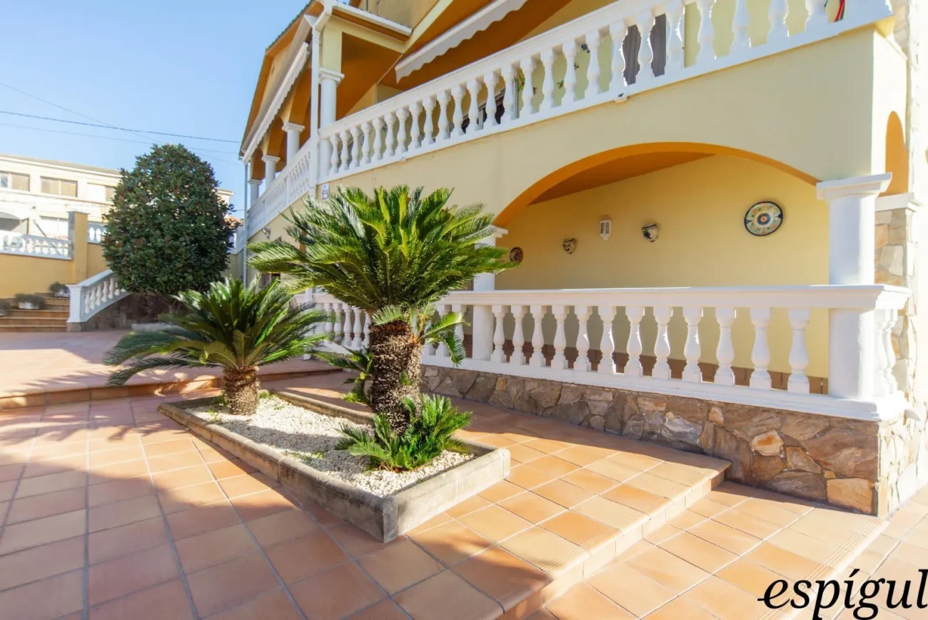 Casa aislada en Maçanet de la Selva