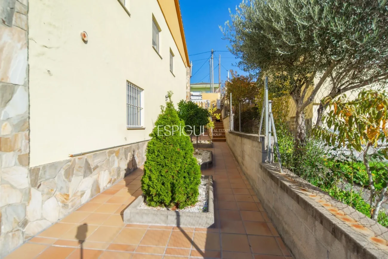 Freistehendes Haus in Maçanet de la Selva