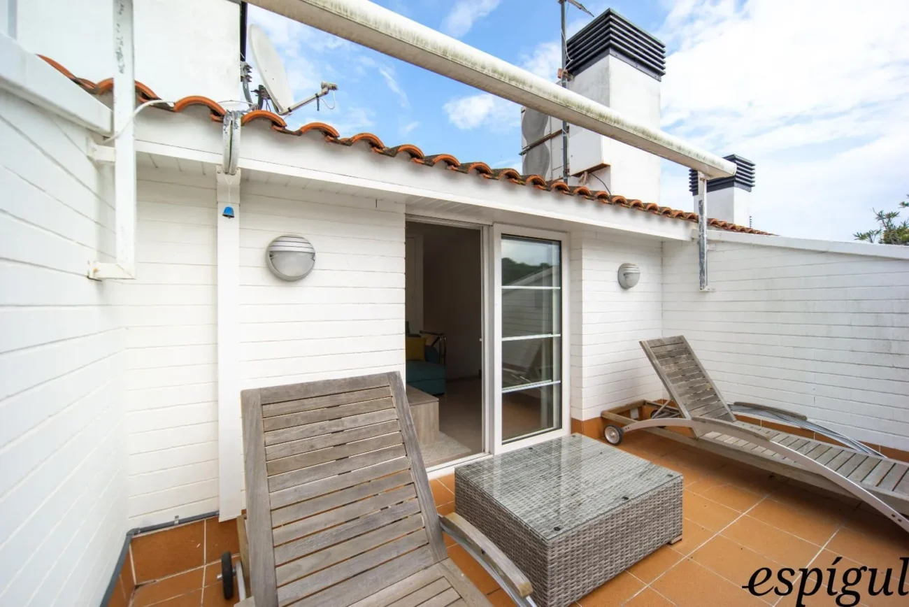 Exclusiva casa a 1 minuto de la playa de Tamariu