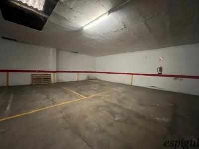 parks for rent in Bescanó