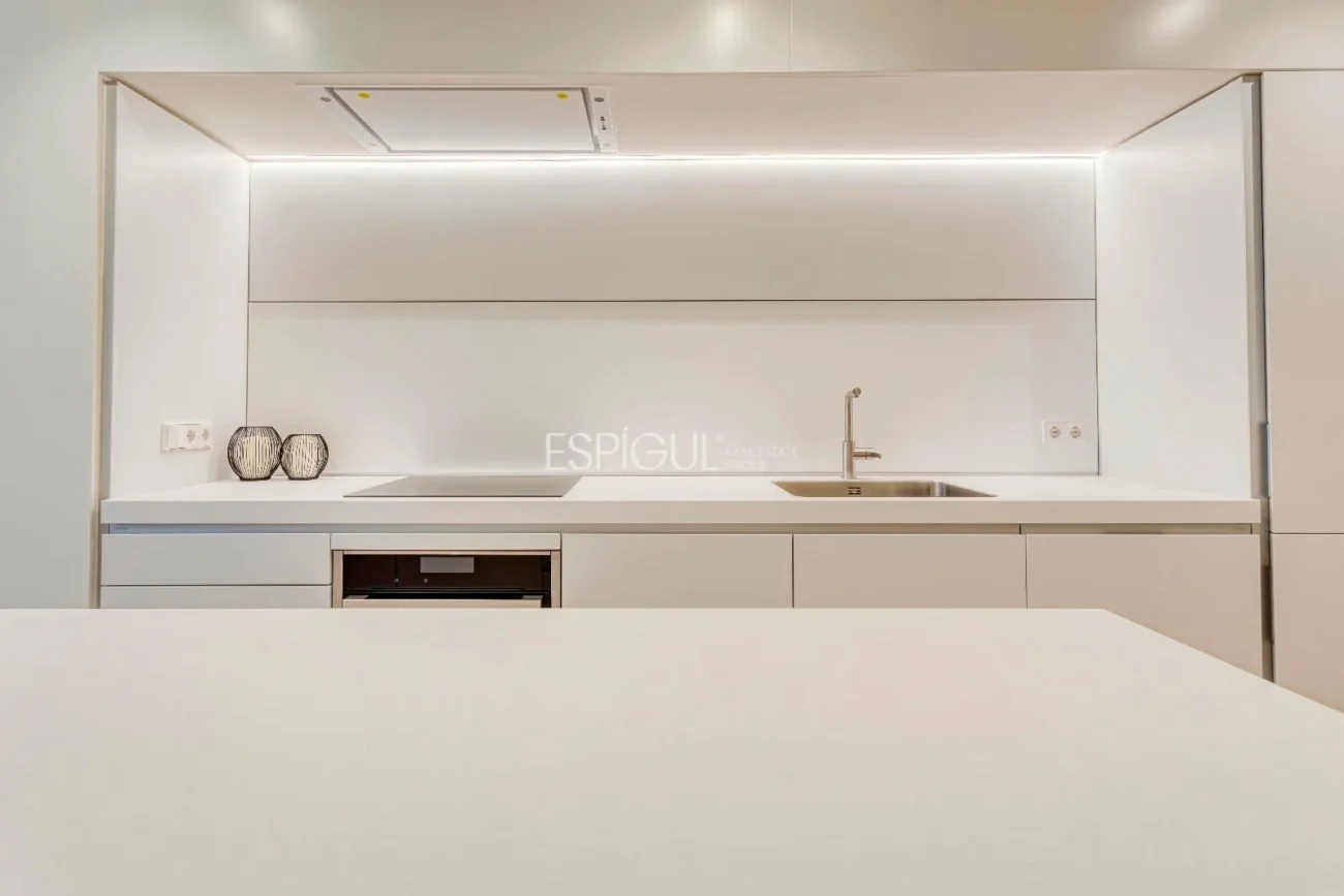 Fantàstic dúplex amb jardí exclusiu al costat del passeig de Gràcia