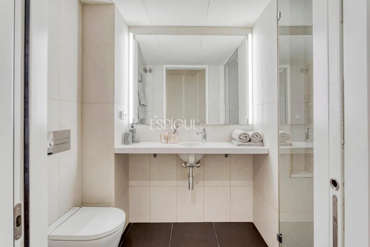 Fantàstic dúplex amb jardí exclusiu al costat del passeig de Gràcia